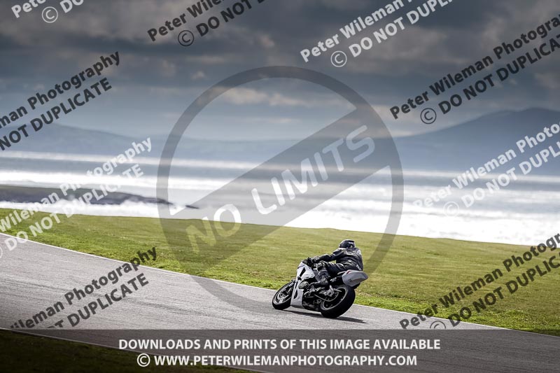 anglesey no limits trackday;anglesey photographs;anglesey trackday photographs;enduro digital images;event digital images;eventdigitalimages;no limits trackdays;peter wileman photography;racing digital images;trac mon;trackday digital images;trackday photos;ty croes